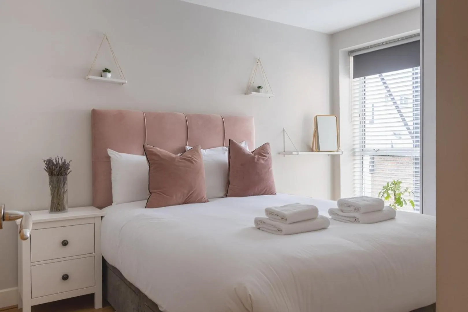 شقة Guestready - Modern Stay Near Jameson Distillery دبلن أيرلندا